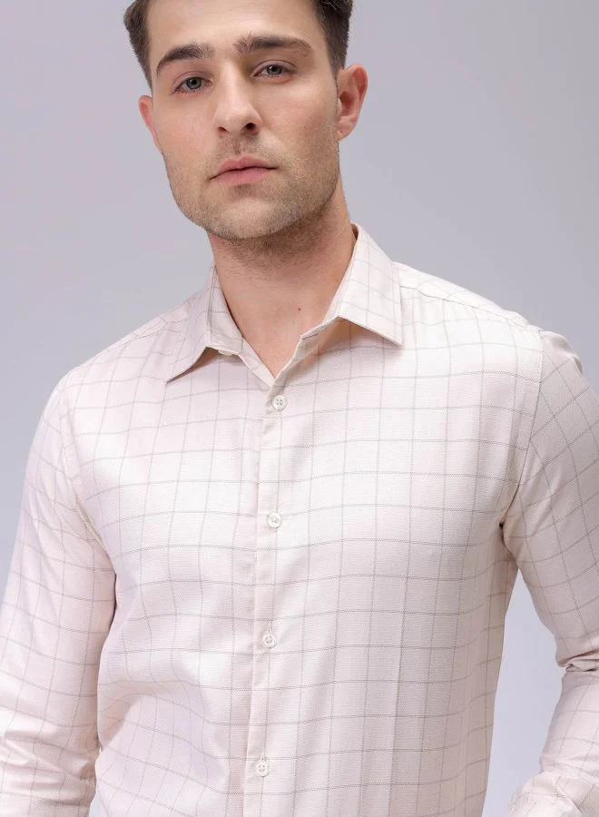 The Indian Garage Co Men Slim Fit Checkered Full Sleeves Cutaway Collar Formal Shirt