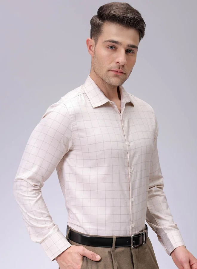 The Indian Garage Co Men Slim Fit Checkered Full Sleeves Cutaway Collar Formal Shirt