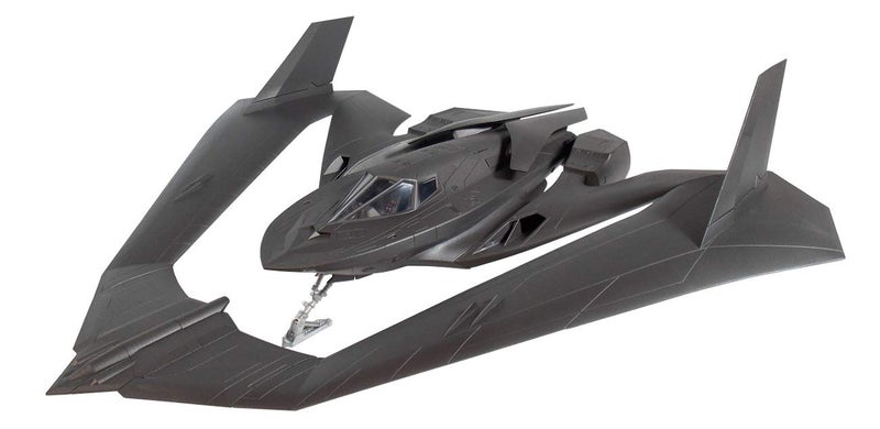 Moebius Models Batman v Superman Dawn of Justice Batwing Batplane 125 Scale Model Kit
