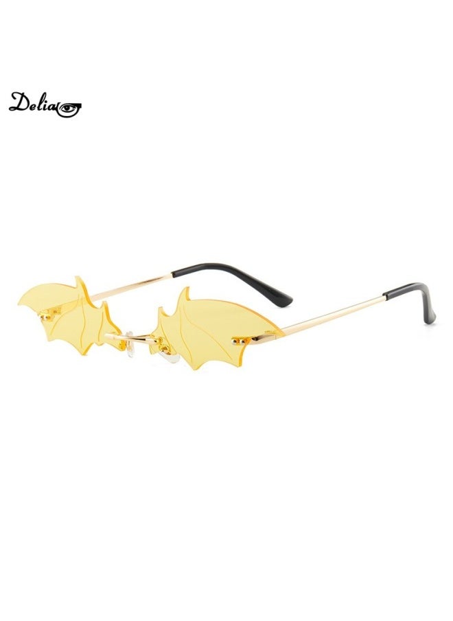 ماركة غير محددة - نظارات شمسية صغيرة على شكل عين القطة للنساء، نظارات شمسية فاخرة جديدة بدون إطار، نظارات شمسية على شكل خفافيش، نظارات فريدة للرجال، عدسات UV400، اللون: أحمر - Image 1