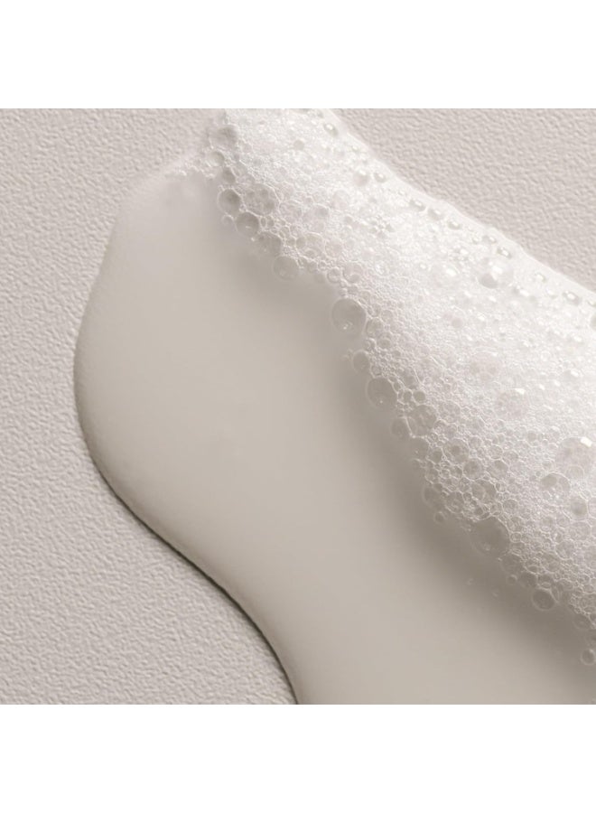 Davines OI Nourishing Shampoo for All Hair Types, Adds Silky-Smooth Shine & Volume, Softens And Restores Chemically Treated Hair - Image 3