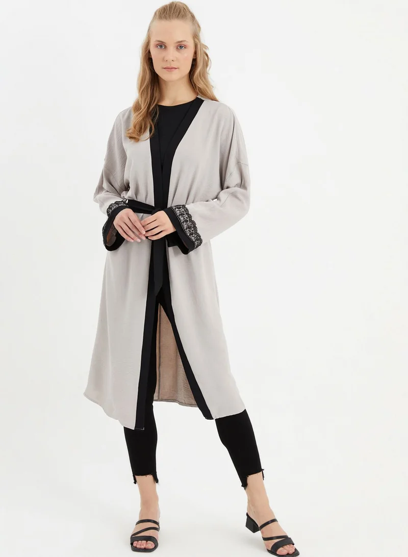 Xanzad Belted Contrast Detail Kimono