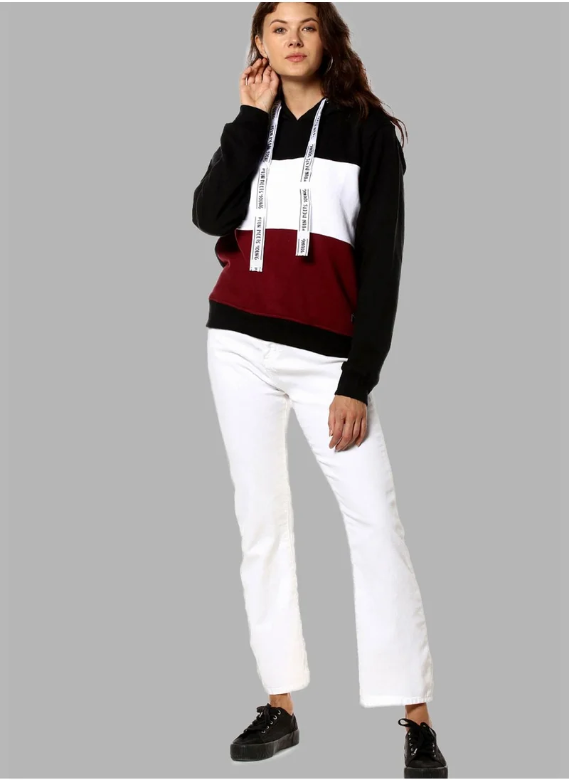 Campus Sutra Color block Sweatshirt