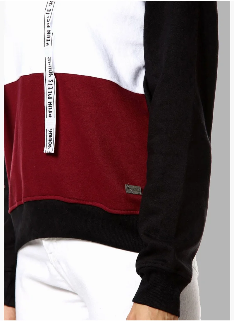 Campus Sutra Color block Sweatshirt