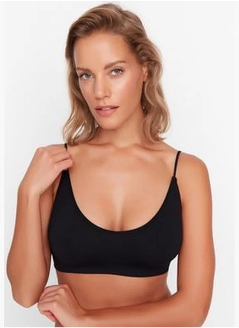 trendyol Black Seamless/Seamless Back Detail Bra THMAW23SU00130
