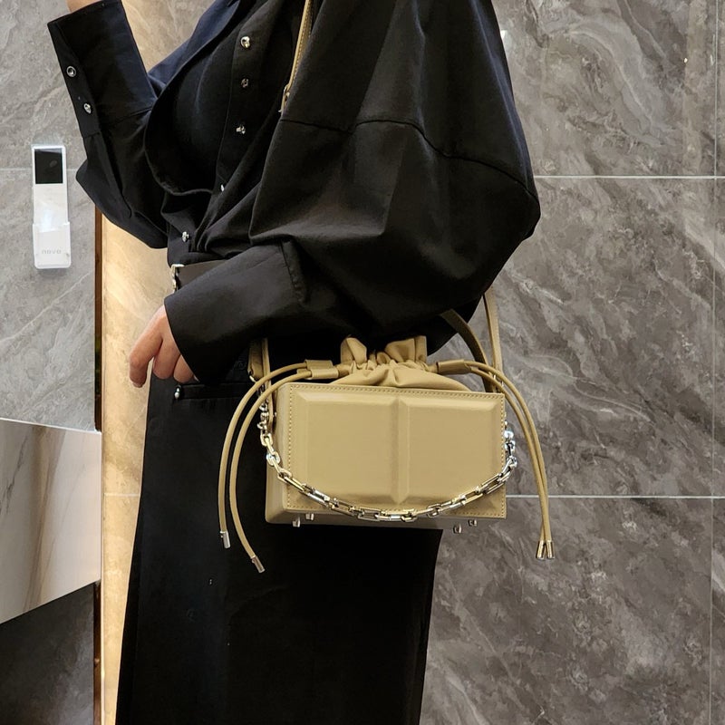 Exquisite Cowhide Box Bag Genuine Leather New Fashion Small Square Bag Niche Hand Shoulder Crossbody Bag Small Square Bag - Image 2