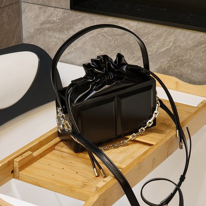 Exquisite Cowhide Box Bag Genuine Leather New Fashion Small Square Bag Niche Hand Shoulder Crossbody Bag Small Square Bag - Image 5