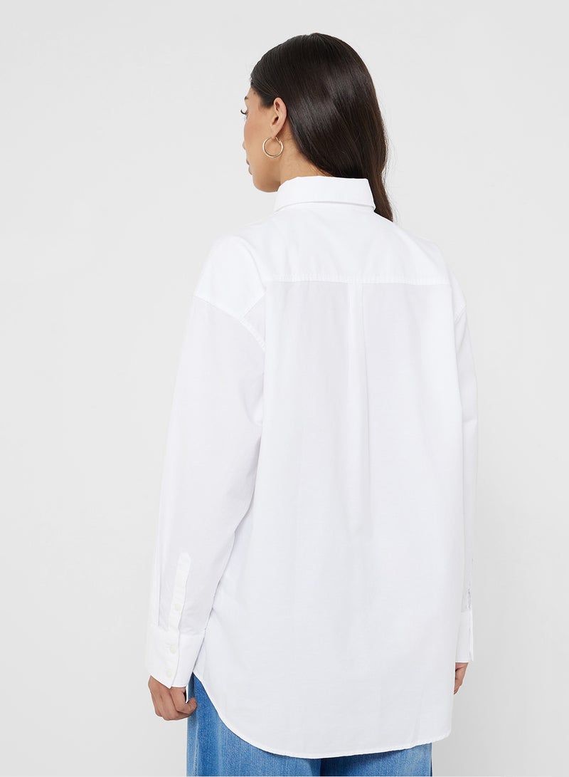 جس قميص بشعار مطرز - Image 2