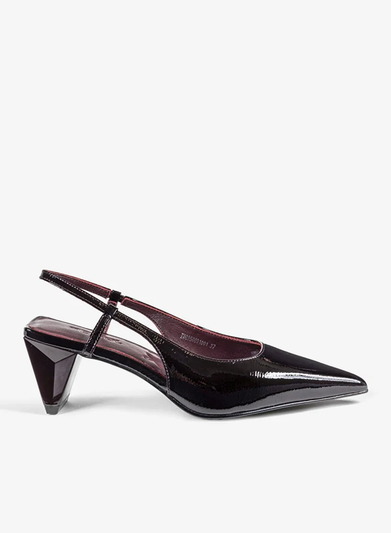 ابيكول Leather Shoes with Geometric Heels