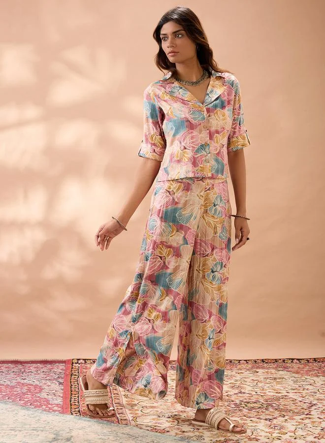 جلو باص طقم فيوجن من قميص ياقة مطوية طبعة زهور وبنطال