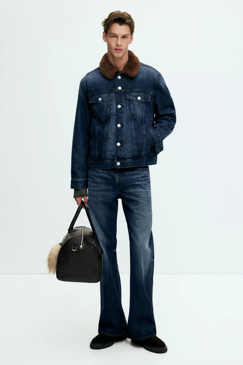 اتش اند ام جاكيت دنيم بياقة من الفرو الناعم