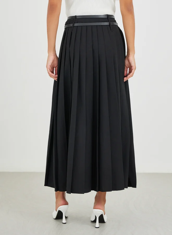 Styli Styli Solid Gathered Detail A-Line Maxi Skirt with Belt Detail