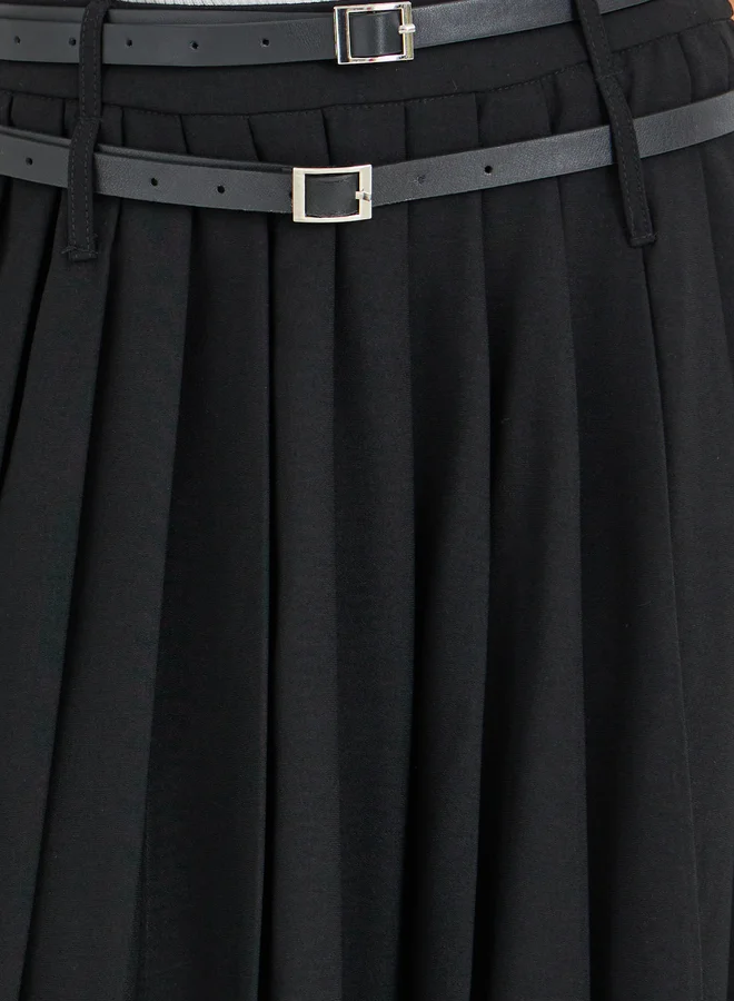 Styli Styli Solid Gathered Detail A-Line Maxi Skirt with Belt Detail