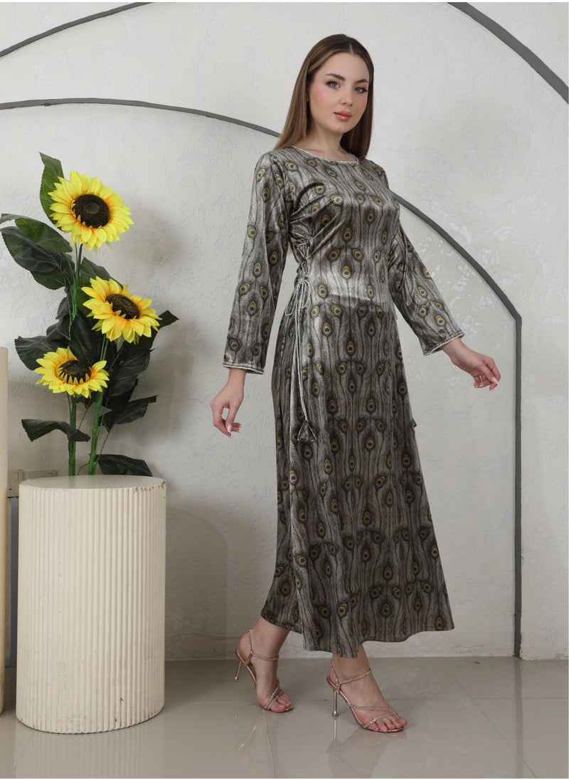 Bint Al Bilad Bint al Bilad Ready-to-Wear Winter Jalabiya - Elegant Makhmal Design | Comfortable Casual winter jalabiya for Daily Wear  - Image 2