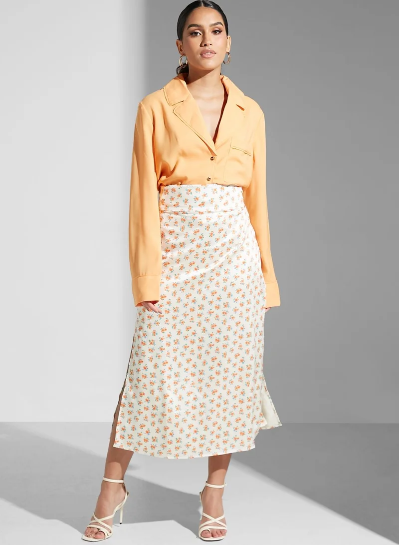 Cmeo collective Printed Pleated Midi Skirt