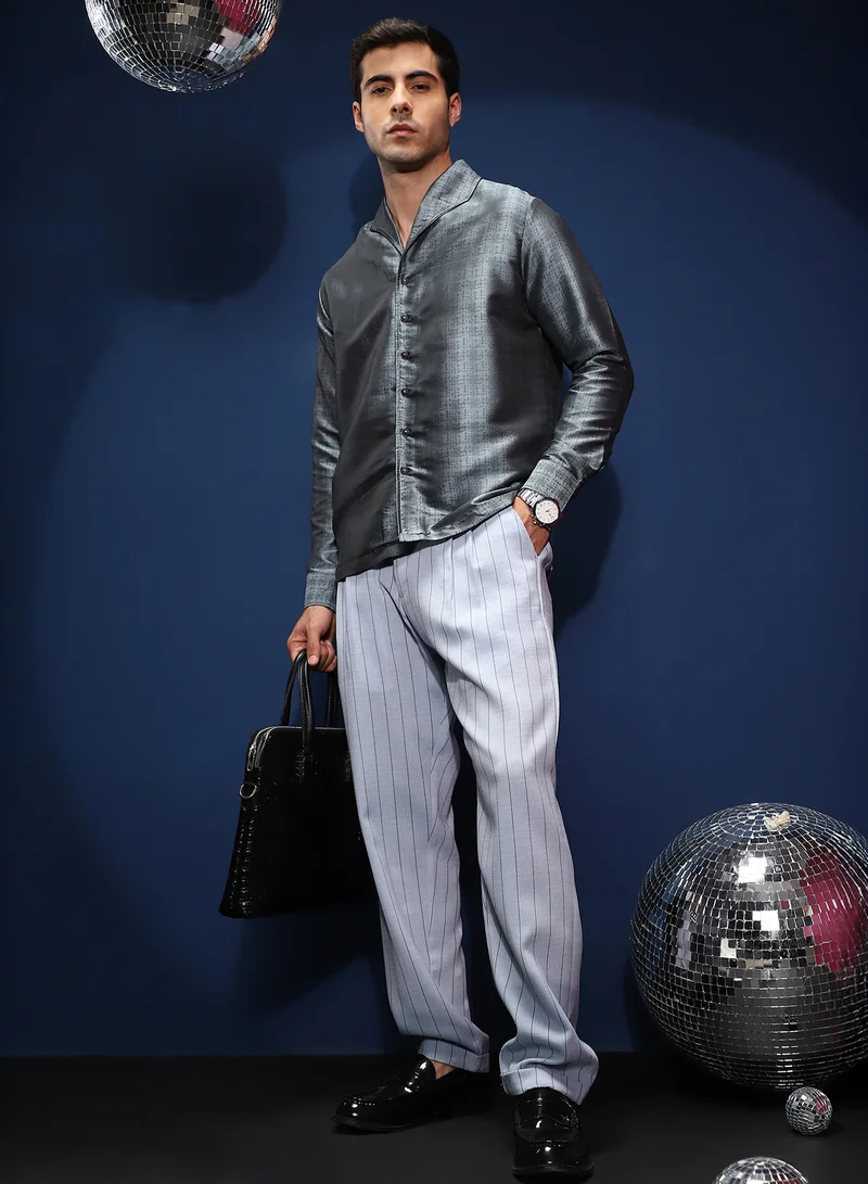 Campus Sutra Men's Icy Blue Pinstripe-Pleated Chino Trousers For Casual Wear | Mid-Rise | Regular Fit | Hook & Zip Closure | Trousers Shirt Crafted With Comfort Fit For Everyday Wear