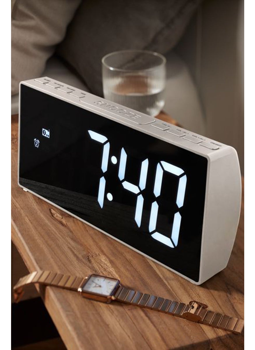 XLL-Radio Alarm Clock,  Beige - pzsku/ZAA3D982AAB2672AC911FZ/45/_/1738073701/ab4b7acb-4808-4e56-b6f2-a761088b5e17