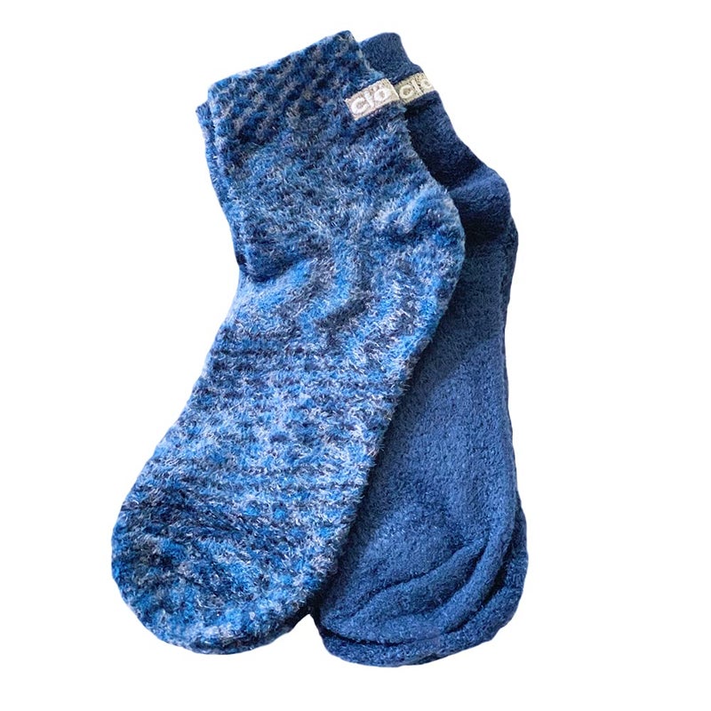 Cloudz - (2 Pairs! Dreamy Blue Soft Plush Natural Aloe Vera Spa Socks - (Assorted Solid & Patterned) - Image 1