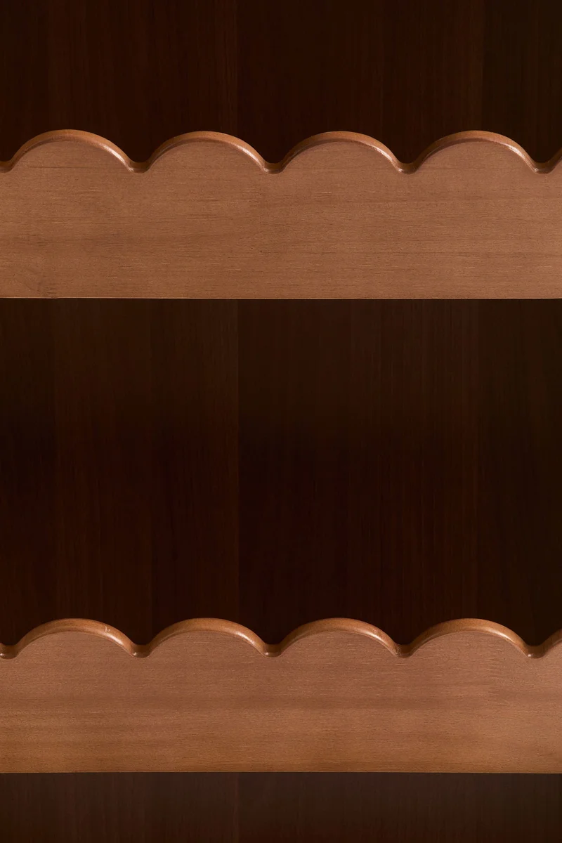 H&M Children's floor shelf