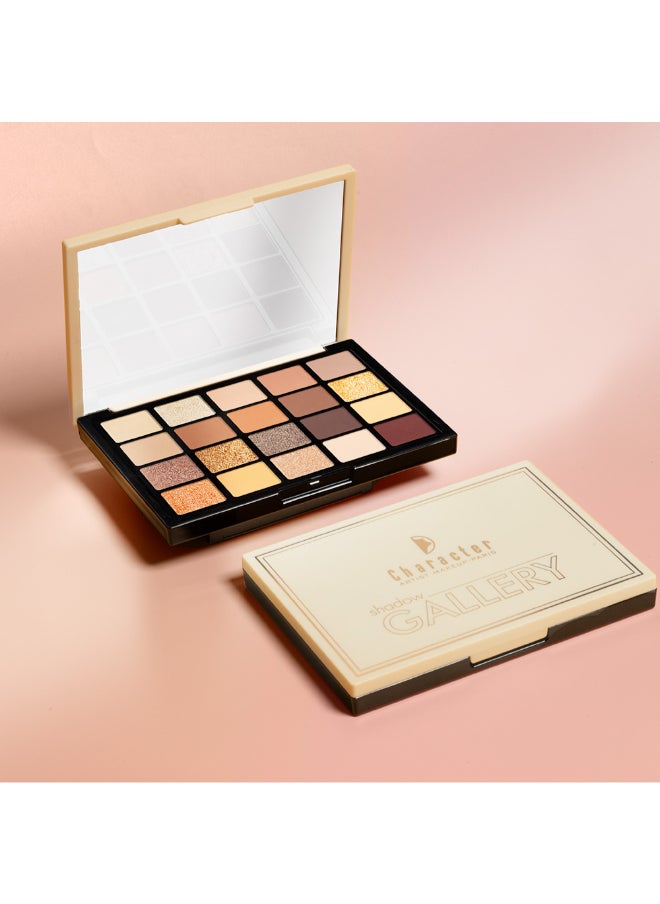 Character - Shadow Gallery 20 Color Eyeshadow Palette 3 - Image 1