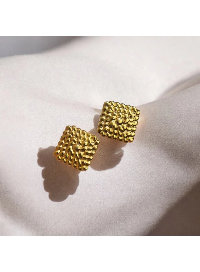 فلفيت أقراط مطلية بالذهب للنساء - مجوهرات أنيقة وخفيفة الوزن، مضادة للحساسية، ومقاومة للتشوه، مثالية للارتداء اليومي أو المناسبات الخاصة - Image 1