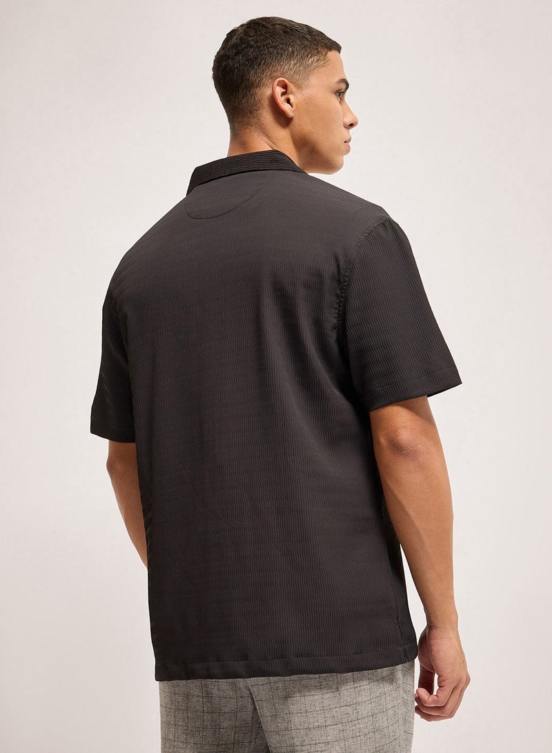 THE BEAR HOUSE Men's Shirt | Casual & Formal Short Sleeve Slim Fit | Classic Button-Down, Office & Everyday Wear, Comfortable & Breathable Fabric - Image 2