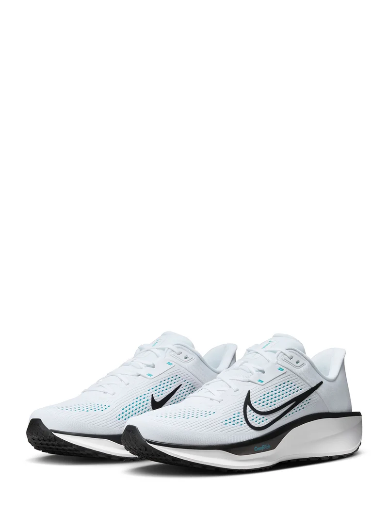 Nike Quest 6