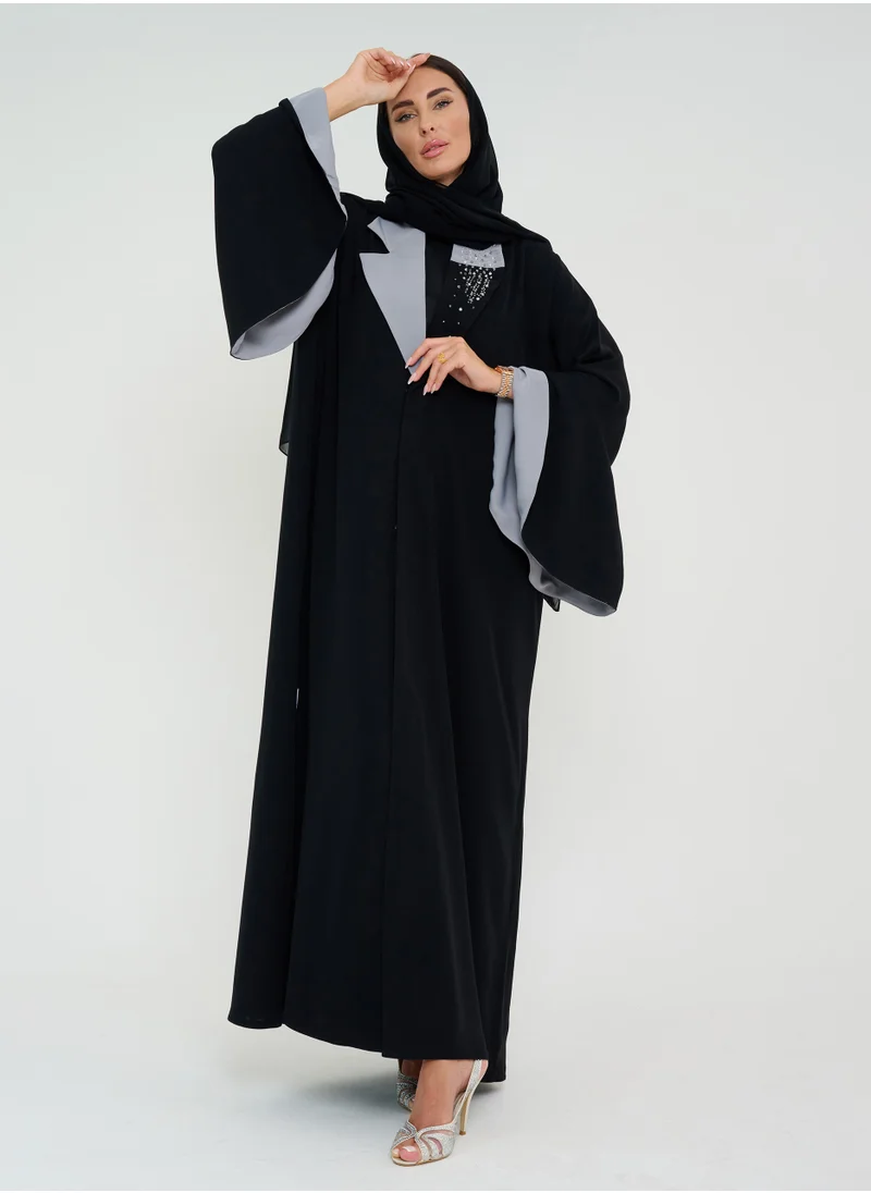 Rosette Abaya Embroidery abaya with Gray Neck