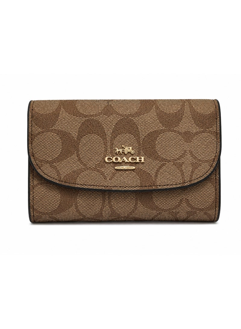 كوتش اوت ليت محفظة نسائية COACH Signature بنقشة C الكلاسيكية – بني | بسحاب وقفل كبسولة - Image 1