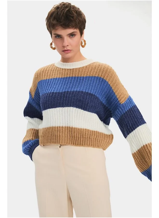 جون June Women Crew Neck Balloon Sleeve Color Block Knitwear Sweater Tan - Blue