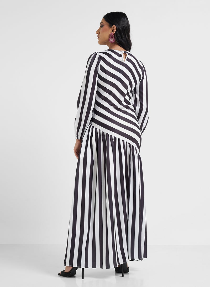 Khizana Striped Maxi Dress - Image 2