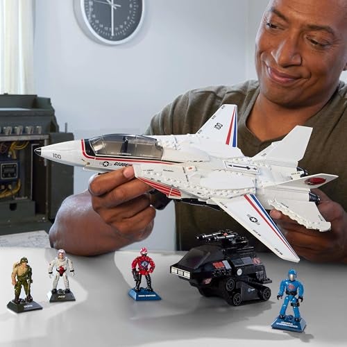 Mega Bloks MEGA GI Joe Action Figures Building Toys Skystriker XP14F vs Cobra HISS with 617 Pieces 4 Poseable Characters for Collectors - Image 5