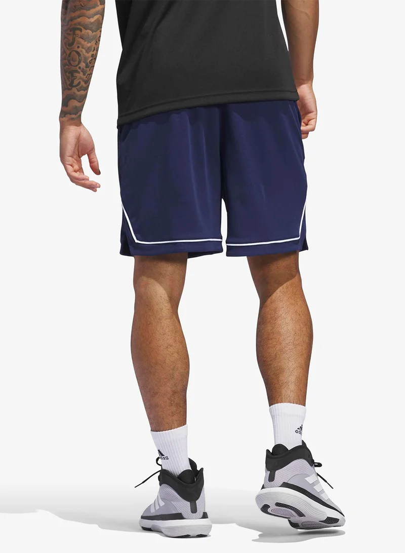 اديداس شورت شعار الرياضة