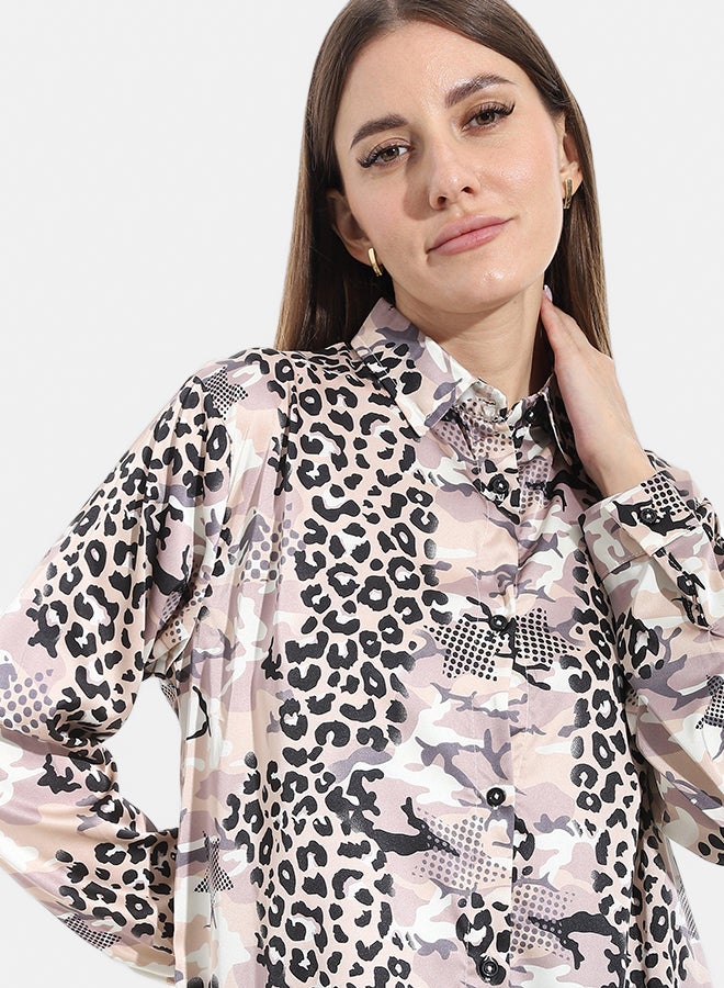 Andora Satin Self Patterened Turned Down Collar Shirt_Black & Kashmir - Image 3