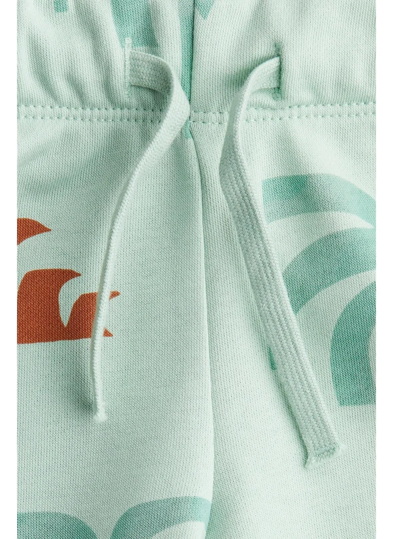 اتش اند ام Printed sweatshorts