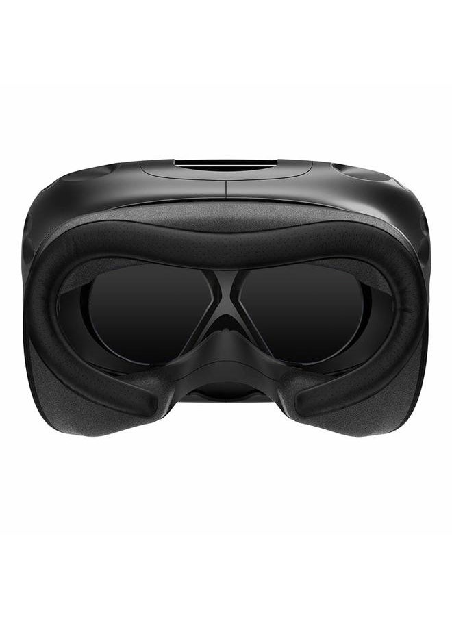 kwmobile VR Face Cushion Compatible with Oculus Rift CV1 VR Gaming - Synthetic Leather Foam Pad for VR - Black  - Image 2