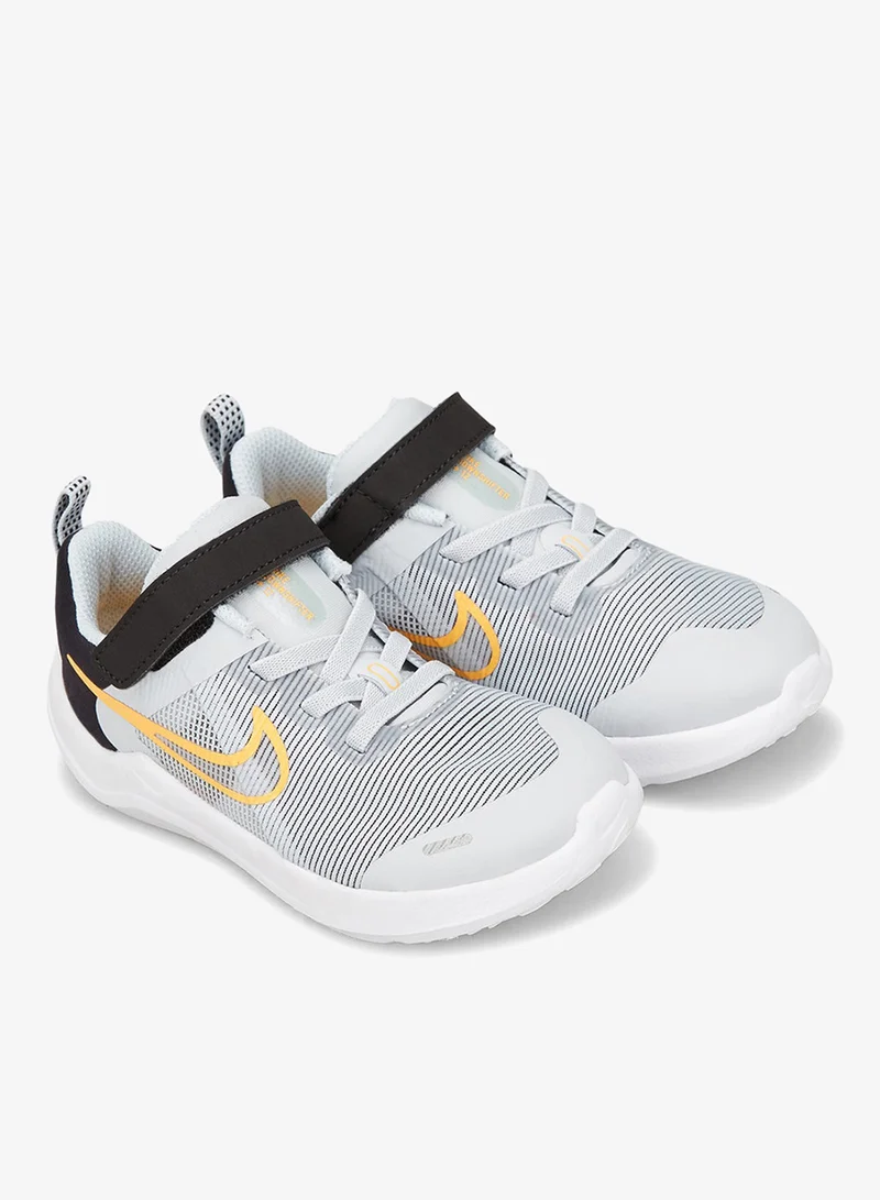 نايكي حذاء داونشيفتر 12 نكست نيتشور للاطفال الصغار والرضع