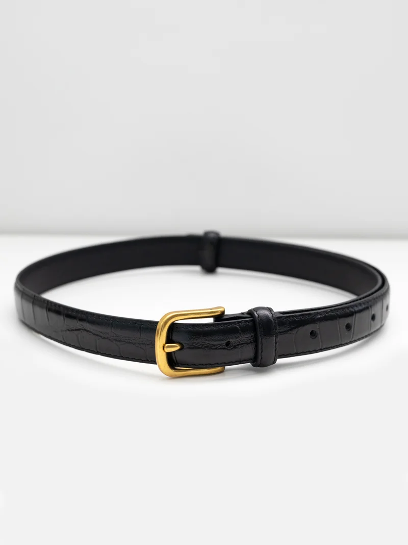 Lichi Textured leather belt with metal buckle