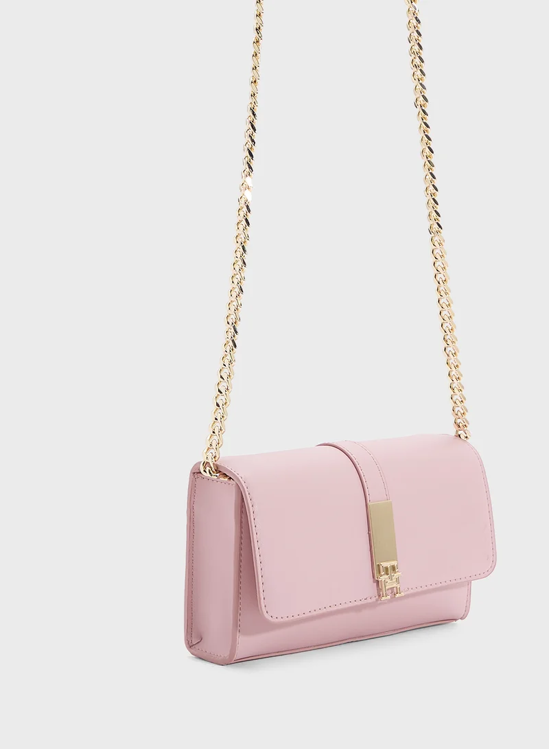 TOMMY HILFIGER HERITAGE MINI CROSSBODY BAG WITH CHAIN