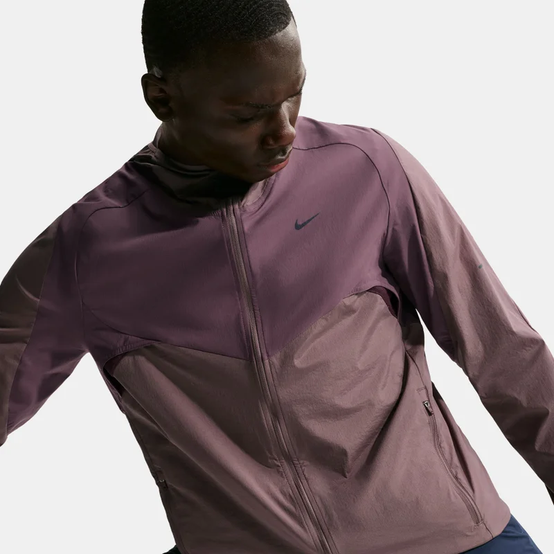 Nike Pink Men's Stride Repel Running Jacket for Men | Best Price UAE
