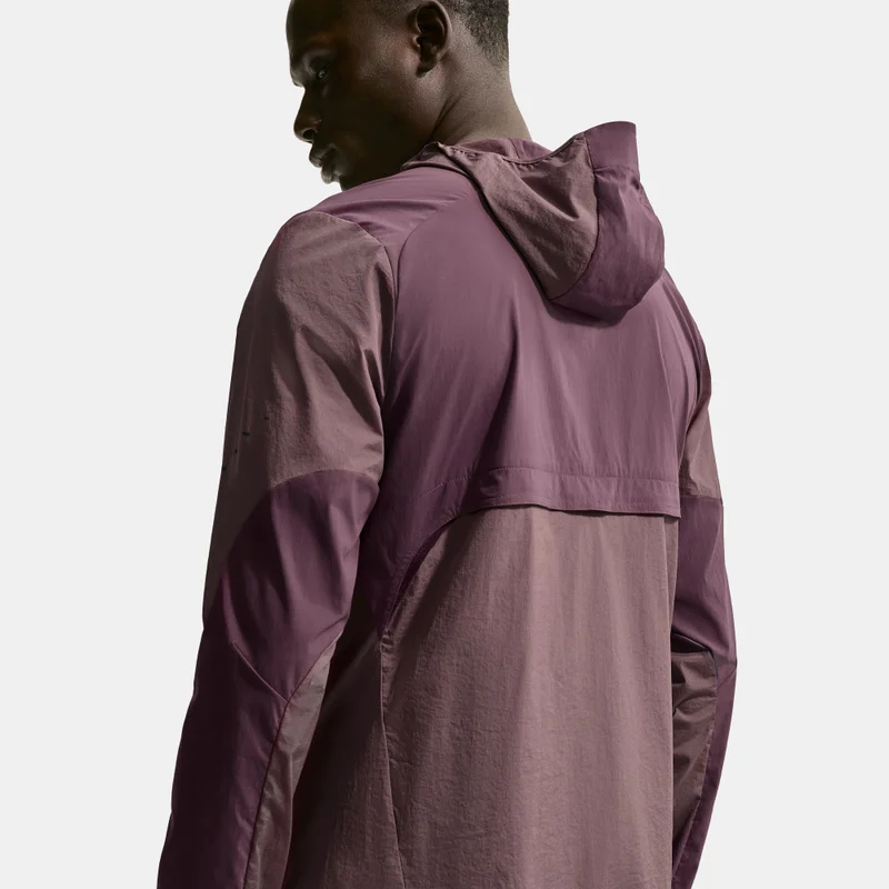 Nike Pink Men's Stride Repel Running Jacket for Men | Best Price UAE