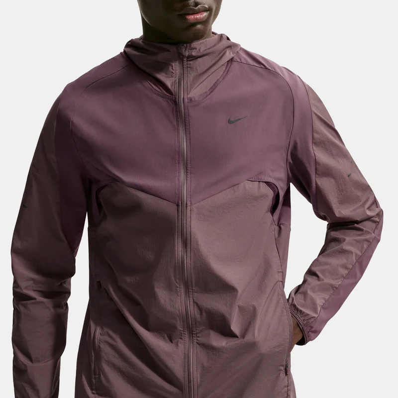 Nike Pink Men's Stride Repel Running Jacket for Men | Best Price UAE
