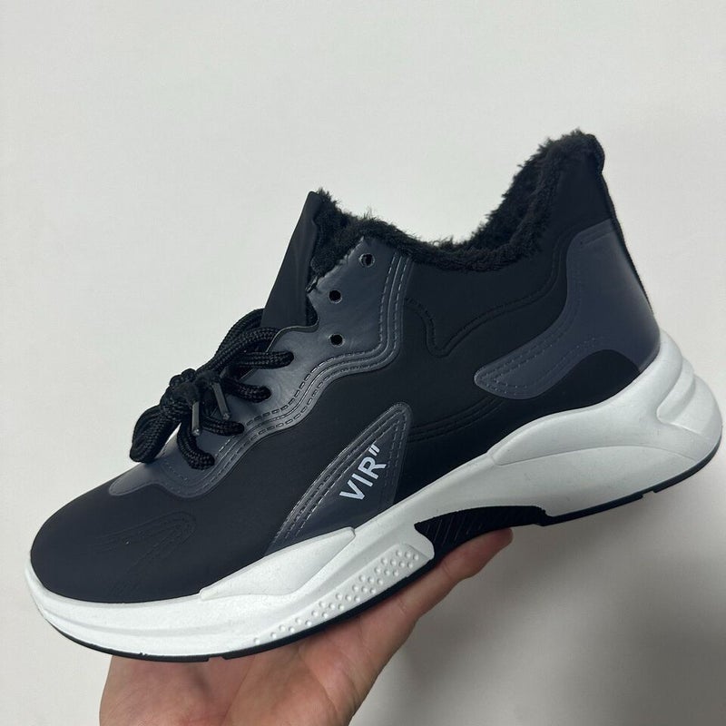 Unisex Casual Sneakers Shoes - Image 1