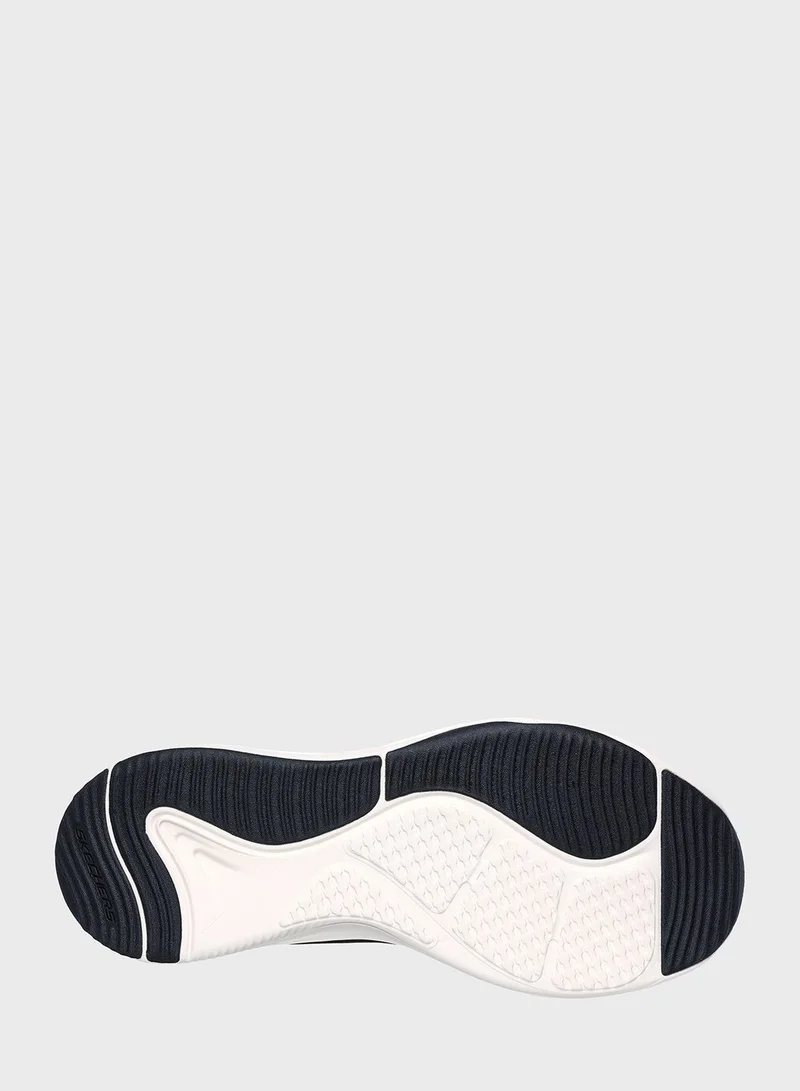 SKECHERS D'Lux Fitness