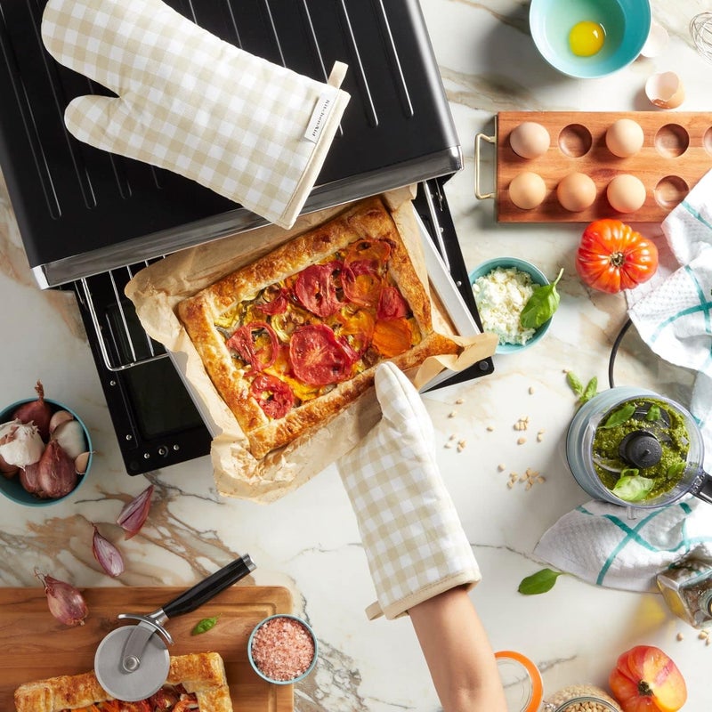 KitchenAid Gingham Oven Mitt 2-Pack Set, Milkshake, 7"x13" - Image 5