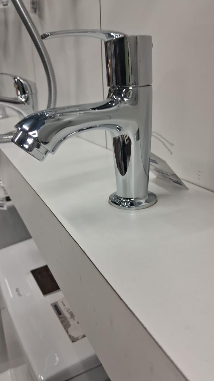 Modern Chrome Bathroom Basin Tap, Single Handle Mixer Faucet  - Image 1