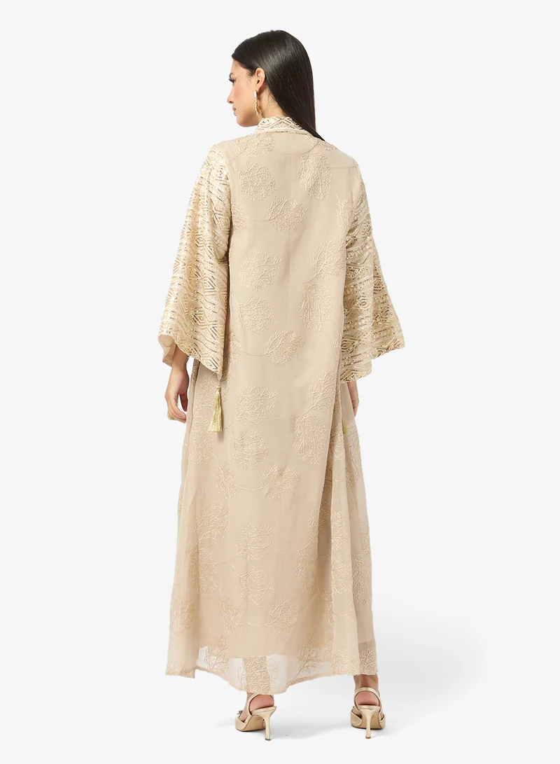 Khizana Embroidered Jalabiya