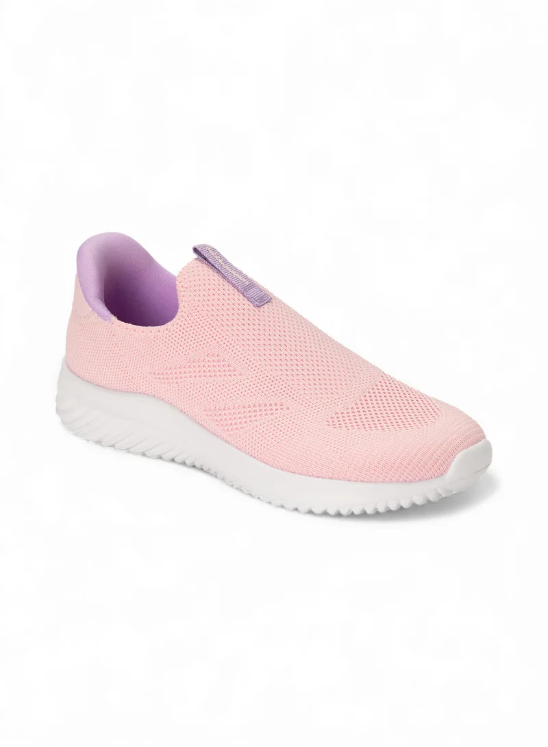 باتا حذاء رياضي سليب أون بلونين