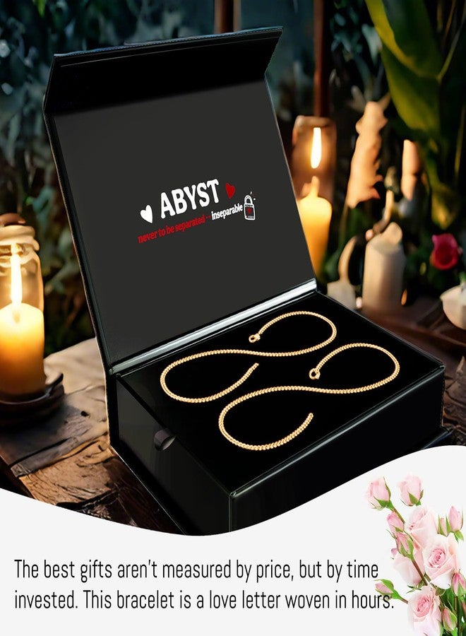 ABYST طقم أساور أبست الدائمة للأزواج - طقم صنع أساور فضية للأبد مع سلاسل مطلية بالذهب - مجوهرات رومانسية لا متناهية للاحتفال بالذكرى السنوية (ذهبي) - Image 2