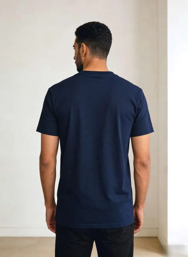 تايك تو Men Dark Blue Solid Crew Neck T-Shirt